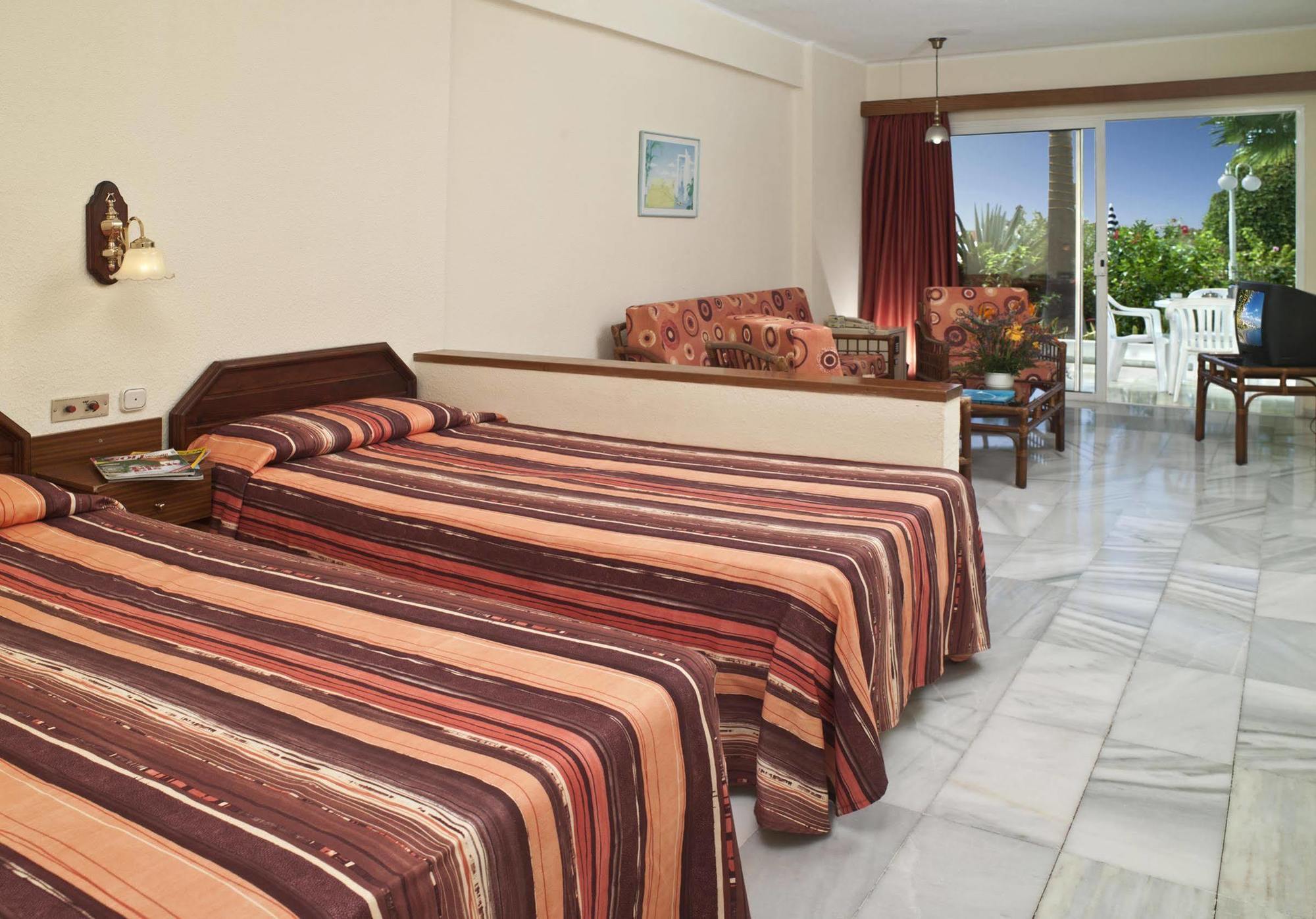 Hovima Atlantis Hotel Costa Adeje  ภายนอก รูปภาพ